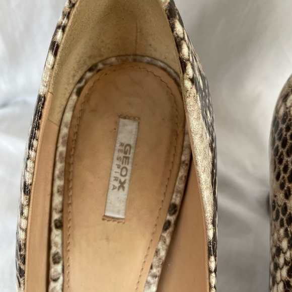Geox Snake Pumps - Picture 3 of 8